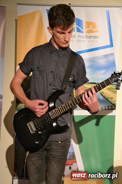 Zdjęcie w galerii na portalu naszraciborz.pl: Przesłuchania konkursowe rozpoczęły IV Festiwal Piosenki Europejskiej – Racibórz 2015  wiadomości z regionu