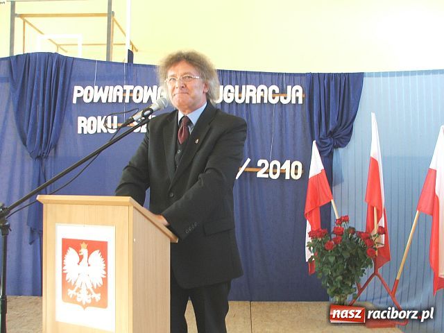 Zdjęcie w galerii na portalu naszraciborz.pl: W Mickiewiczu polały się łzy wiadomości z regionu