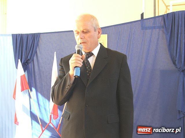 Zdjęcie w galerii na portalu naszraciborz.pl: W Mickiewiczu polały się łzy wiadomości z regionu