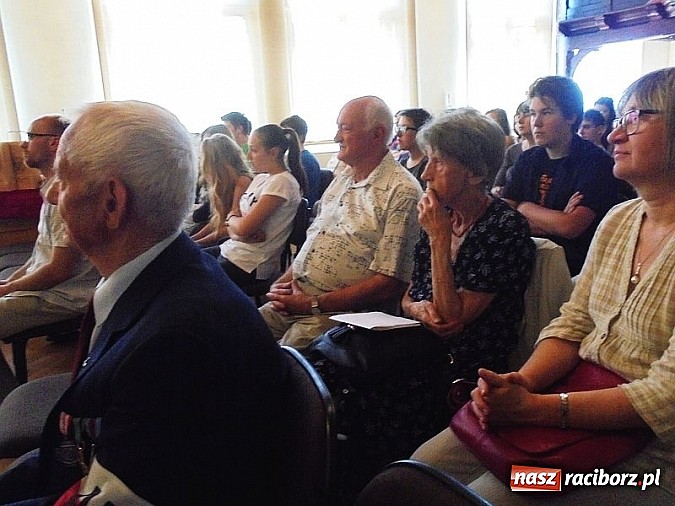 Zdjęcie w galerii na portalu naszraciborz.pl: II wojna światowa i czasy powojenne we wspomnieniach w G 5  wiadomości z regionu