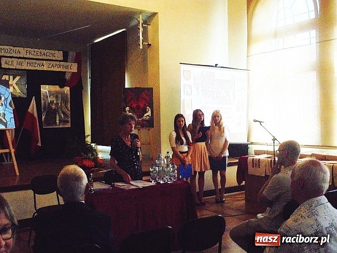 Zdjęcie w galerii na portalu naszraciborz.pl: II wojna światowa i czasy powojenne we wspomnieniach w G 5  wiadomości z regionu