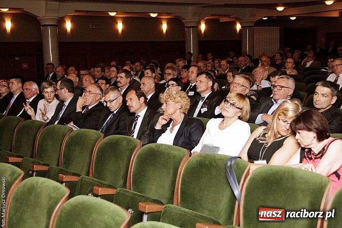 Zdjęcie w galerii na portalu naszraciborz.pl: 25 lat raciborskiego samorządu - gala w RCK wiadomości z regionu