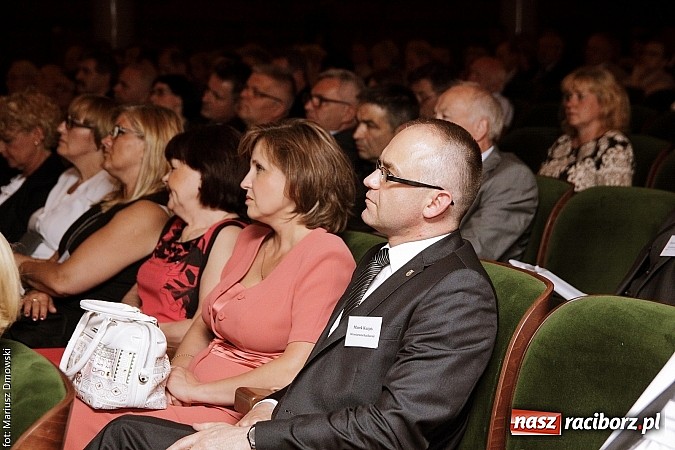 Zdjęcie w galerii na portalu naszraciborz.pl: 25 lat raciborskiego samorządu - gala w RCK wiadomości z regionu