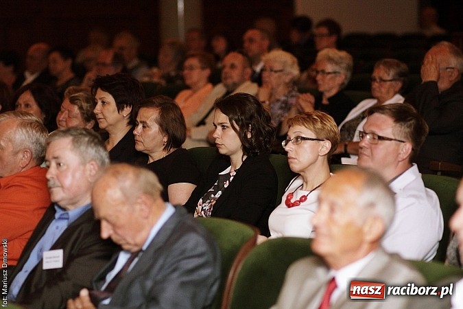 Zdjęcie w galerii na portalu naszraciborz.pl: 25 lat raciborskiego samorządu - gala w RCK wiadomości z regionu