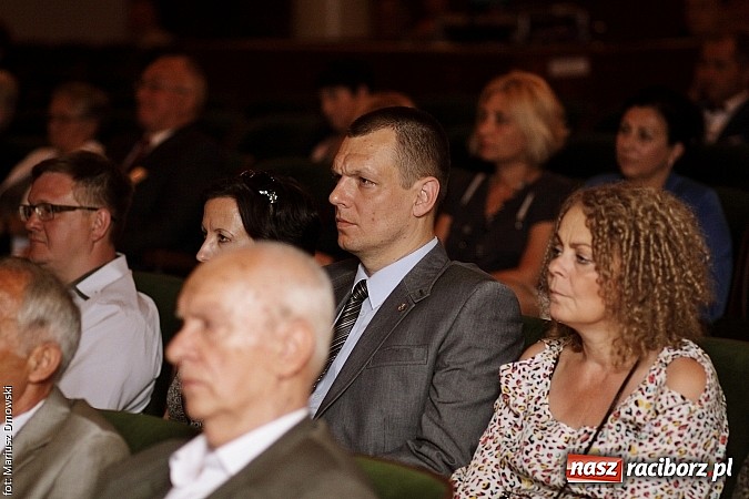 Zdjęcie w galerii na portalu naszraciborz.pl: 25 lat raciborskiego samorządu - gala w RCK wiadomości z regionu