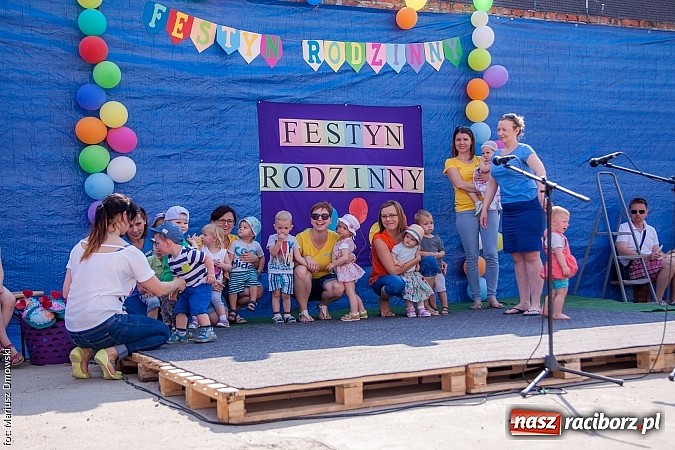 Zdjęcie w galerii na portalu naszraciborz.pl: Rodzinnie na festynie przy Londzina wiadomości z regionu