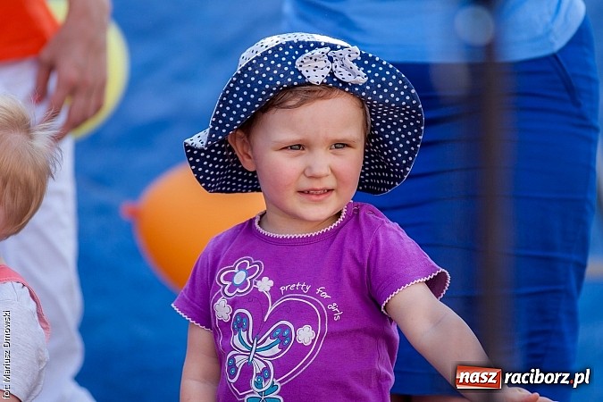 Zdjęcie w galerii na portalu naszraciborz.pl: Rodzinnie na festynie przy Londzina wiadomości z regionu