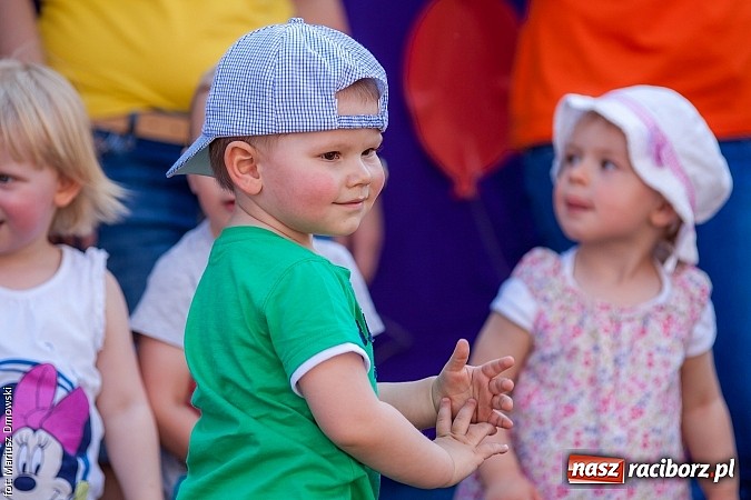 Zdjęcie w galerii na portalu naszraciborz.pl: Rodzinnie na festynie przy Londzina wiadomości z regionu