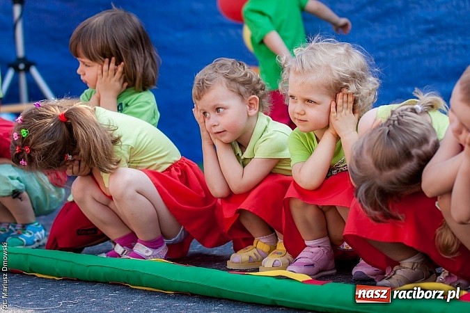 Zdjęcie w galerii na portalu naszraciborz.pl: Rodzinnie na festynie przy Londzina wiadomości z regionu