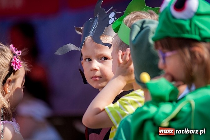 Zdjęcie w galerii na portalu naszraciborz.pl: Rodzinnie na festynie przy Londzina wiadomości z regionu