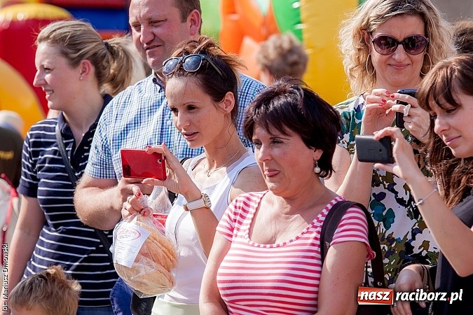 Zdjęcie w galerii na portalu naszraciborz.pl: Rodzinnie na festynie przy Londzina wiadomości z regionu