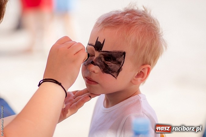 Zdjęcie w galerii na portalu naszraciborz.pl: Rodzinnie na festynie przy Londzina wiadomości z regionu