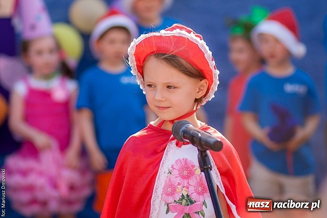 Zdjęcie w galerii na portalu naszraciborz.pl: Rodzinnie na festynie przy Londzina wiadomości z regionu