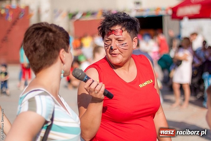 Zdjęcie w galerii na portalu naszraciborz.pl: Rodzinnie na festynie przy Londzina wiadomości z regionu
