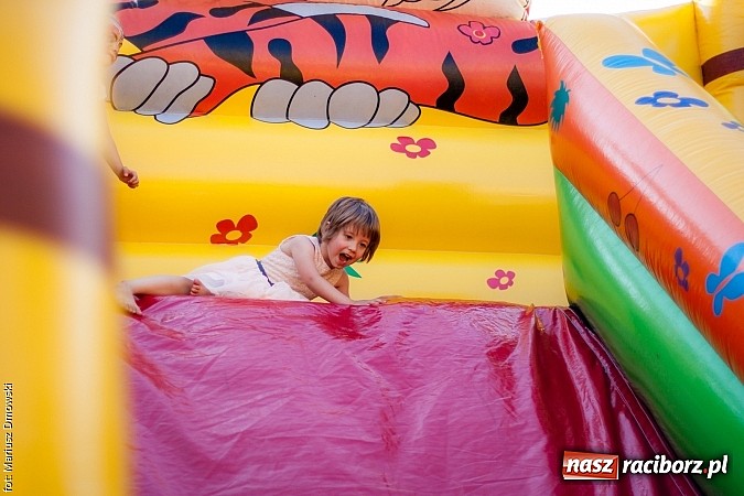 Zdjęcie w galerii na portalu naszraciborz.pl: Rodzinnie na festynie przy Londzina wiadomości z regionu