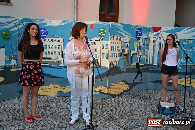 Zdjęcie w galerii na portalu naszraciborz.pl: Festiwalowe Jam Session oraz Międzynarodowe Warsztaty, czyli IV Festiwal Piosenki Europejskiej – Racibórz 2015 wiadomości z regionu