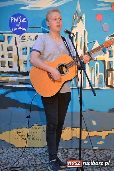 Zdjęcie w galerii na portalu naszraciborz.pl: Festiwalowe Jam Session oraz Międzynarodowe Warsztaty, czyli IV Festiwal Piosenki Europejskiej – Racibórz 2015 wiadomości z regionu