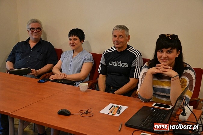 Zdjęcie w galerii na portalu naszraciborz.pl: Festiwalowe Jam Session oraz Międzynarodowe Warsztaty, czyli IV Festiwal Piosenki Europejskiej – Racibórz 2015 wiadomości z regionu