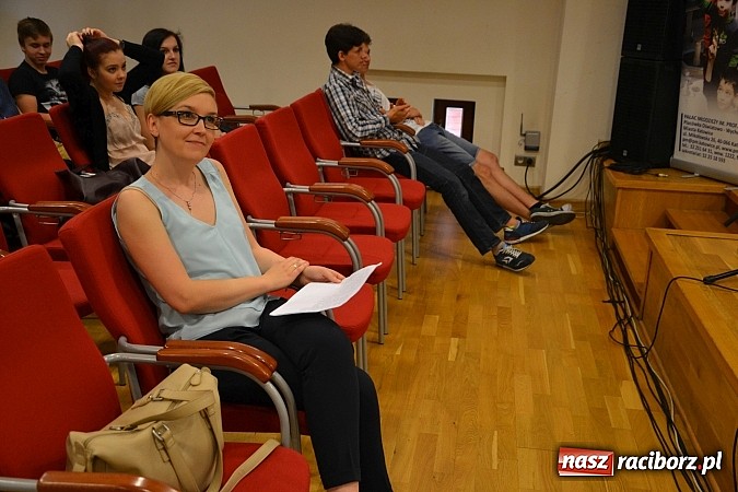 Zdjęcie w galerii na portalu naszraciborz.pl: Festiwalowe Jam Session oraz Międzynarodowe Warsztaty, czyli IV Festiwal Piosenki Europejskiej – Racibórz 2015 wiadomości z regionu