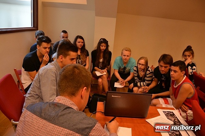 Zdjęcie w galerii na portalu naszraciborz.pl: Festiwalowe Jam Session oraz Międzynarodowe Warsztaty, czyli IV Festiwal Piosenki Europejskiej – Racibórz 2015 wiadomości z regionu