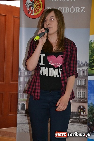 Zdjęcie w galerii na portalu naszraciborz.pl: Festiwalowe Jam Session oraz Międzynarodowe Warsztaty, czyli IV Festiwal Piosenki Europejskiej – Racibórz 2015 wiadomości z regionu