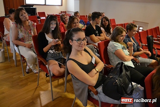 Zdjęcie w galerii na portalu naszraciborz.pl: Festiwalowe Jam Session oraz Międzynarodowe Warsztaty, czyli IV Festiwal Piosenki Europejskiej – Racibórz 2015 wiadomości z regionu