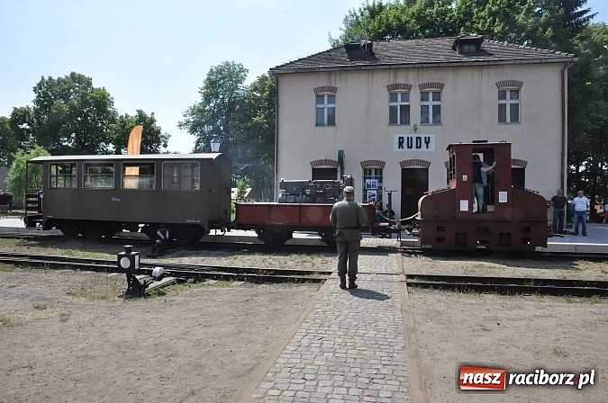 Zdjęcie w galerii na portalu naszraciborz.pl: Industriada 2015 na stacji w Rudach - upał nie przegonił turystów  wiadomości z regionu