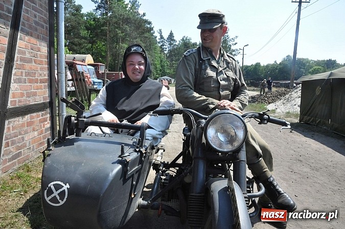 Zdjęcie w galerii na portalu naszraciborz.pl: Industriada 2015 na stacji w Rudach - upał nie przegonił turystów  wiadomości z regionu