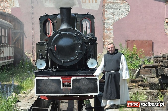 Zdjęcie w galerii na portalu naszraciborz.pl: Industriada 2015 na stacji w Rudach - upał nie przegonił turystów  wiadomości z regionu