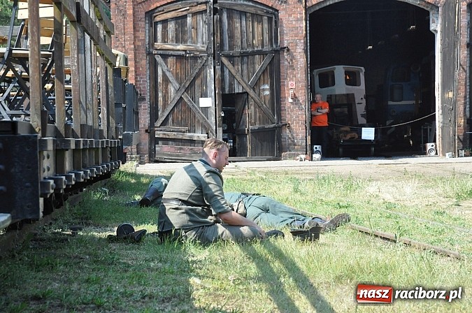 Zdjęcie w galerii na portalu naszraciborz.pl: Industriada 2015 na stacji w Rudach - upał nie przegonił turystów  wiadomości z regionu