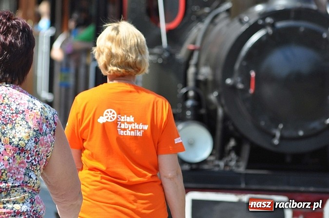 Zdjęcie w galerii na portalu naszraciborz.pl: Industriada 2015 na stacji w Rudach - upał nie przegonił turystów  wiadomości z regionu