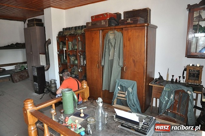 Zdjęcie w galerii na portalu naszraciborz.pl: Bombardowanie stacji kolejowej Gross Rauden  wiadomości z regionu