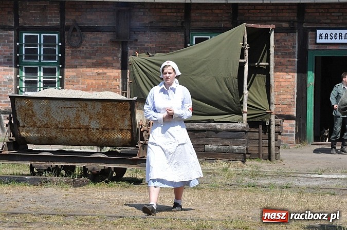 Zdjęcie w galerii na portalu naszraciborz.pl: Bombardowanie stacji kolejowej Gross Rauden  wiadomości z regionu