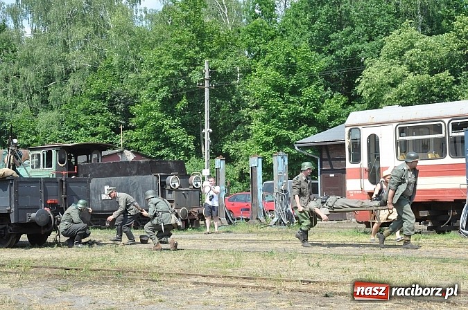 Zdjęcie w galerii na portalu naszraciborz.pl: Bombardowanie stacji kolejowej Gross Rauden  wiadomości z regionu