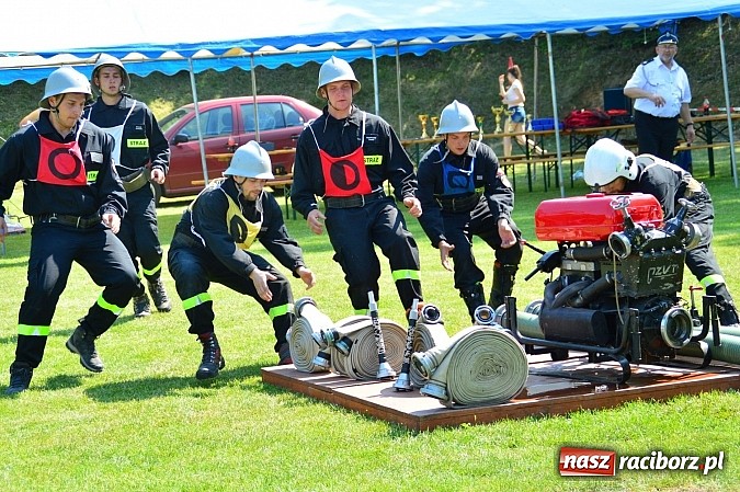 Zdjęcie w galerii na portalu naszraciborz.pl: Strzybnik, Brzeźnica, Gamów i Sławików najlepsze w poszczególnych grupach na gminnych zawodach strażackich wiadomości z regionu