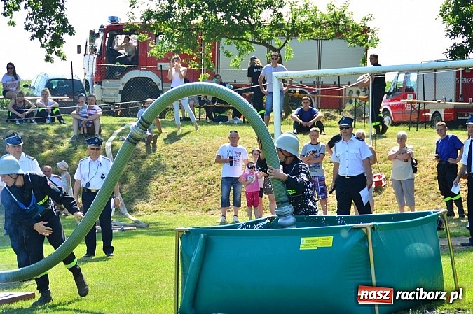 Zdjęcie w galerii na portalu naszraciborz.pl: Strzybnik, Brzeźnica, Gamów i Sławików najlepsze w poszczególnych grupach na gminnych zawodach strażackich wiadomości z regionu