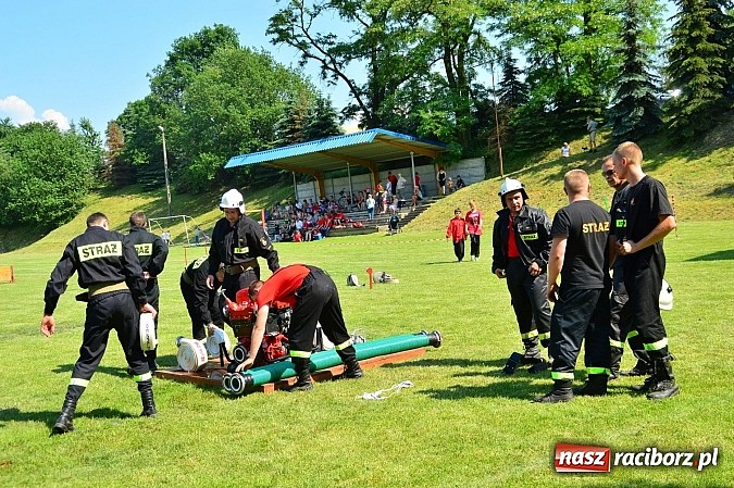 Zdjęcie w galerii na portalu naszraciborz.pl: Strzybnik, Brzeźnica, Gamów i Sławików najlepsze w poszczególnych grupach na gminnych zawodach strażackich wiadomości z regionu