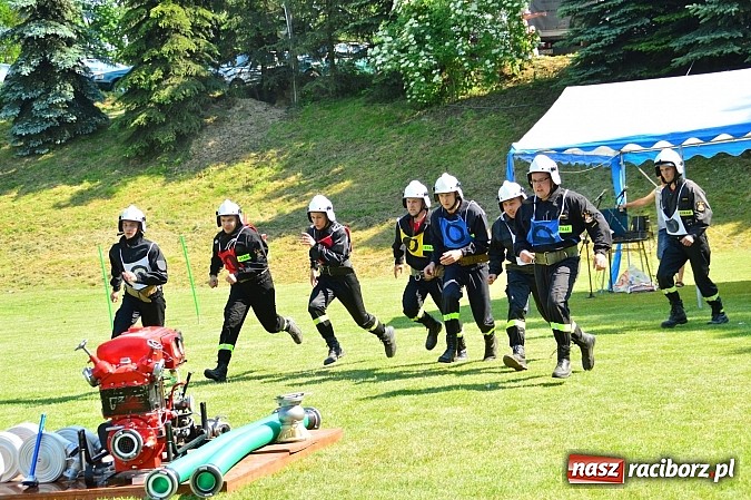 Zdjęcie w galerii na portalu naszraciborz.pl: Strzybnik, Brzeźnica, Gamów i Sławików najlepsze w poszczególnych grupach na gminnych zawodach strażackich wiadomości z regionu