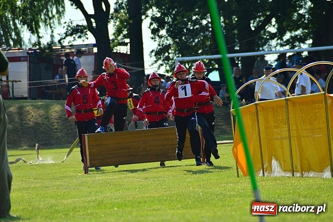 Zdjęcie w galerii na portalu naszraciborz.pl: Strzybnik, Brzeźnica, Gamów i Sławików najlepsze w poszczególnych grupach na gminnych zawodach strażackich wiadomości z regionu