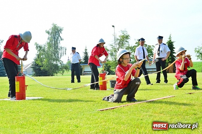 Zdjęcie w galerii na portalu naszraciborz.pl: Strzybnik, Brzeźnica, Gamów i Sławików najlepsze w poszczególnych grupach na gminnych zawodach strażackich wiadomości z regionu