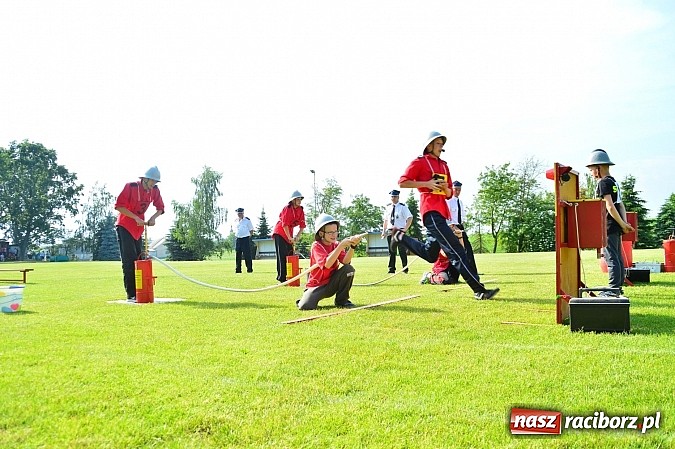 Zdjęcie w galerii na portalu naszraciborz.pl: Strzybnik, Brzeźnica, Gamów i Sławików najlepsze w poszczególnych grupach na gminnych zawodach strażackich wiadomości z regionu