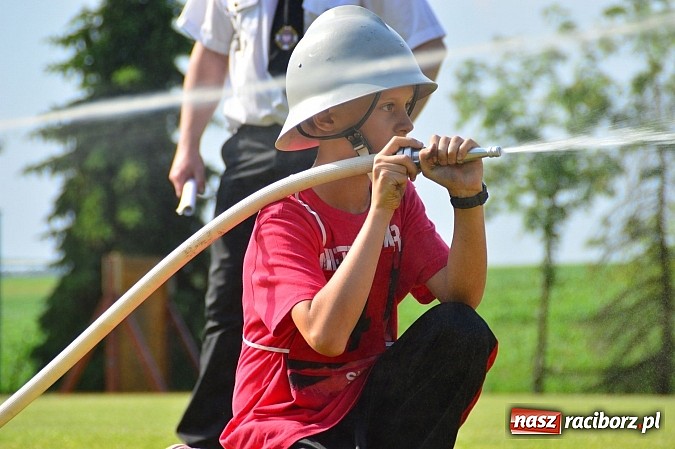 Zdjęcie w galerii na portalu naszraciborz.pl: Strzybnik, Brzeźnica, Gamów i Sławików najlepsze w poszczególnych grupach na gminnych zawodach strażackich wiadomości z regionu