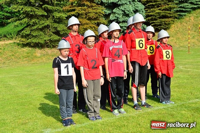 Zdjęcie w galerii na portalu naszraciborz.pl: Strzybnik, Brzeźnica, Gamów i Sławików najlepsze w poszczególnych grupach na gminnych zawodach strażackich wiadomości z regionu