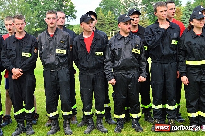 Zdjęcie w galerii na portalu naszraciborz.pl: Strzybnik, Brzeźnica, Gamów i Sławików najlepsze w poszczególnych grupach na gminnych zawodach strażackich wiadomości z regionu