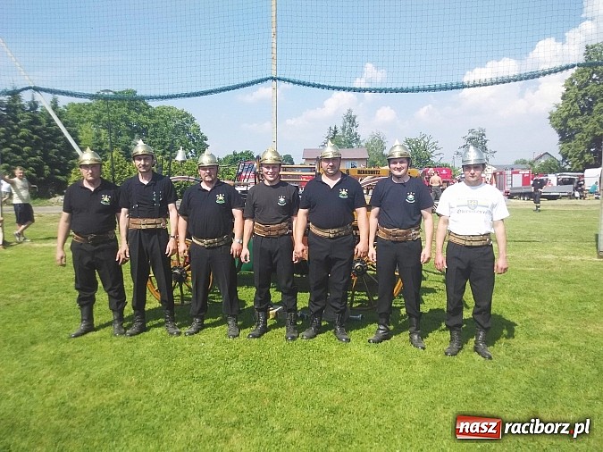 Zdjęcie w galerii na portalu naszraciborz.pl: Strażacy z Bieńkowic na podium w Łanach wiadomości z regionu