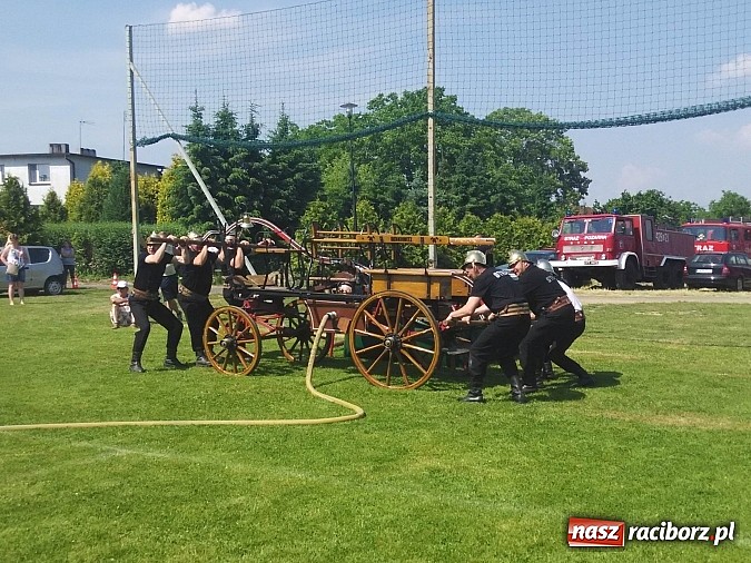 Zdjęcie w galerii na portalu naszraciborz.pl: Strażacy z Bieńkowic na podium w Łanach wiadomości z regionu