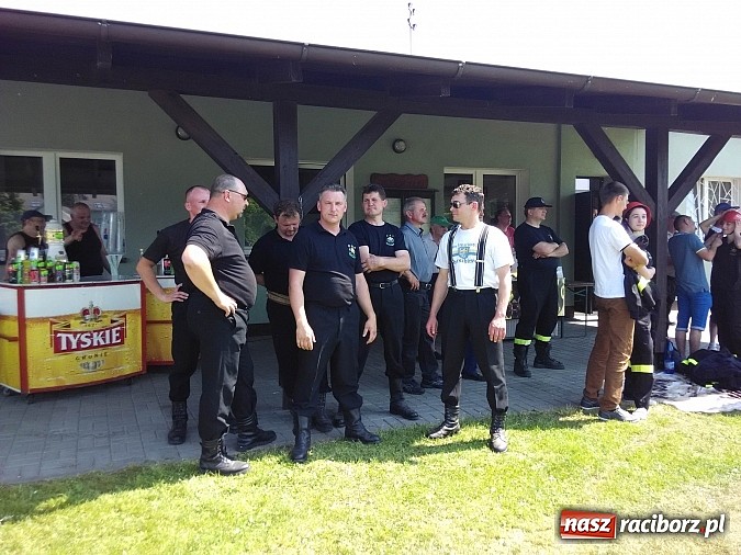 Zdjęcie w galerii na portalu naszraciborz.pl: Strażacy z Bieńkowic na podium w Łanach wiadomości z regionu