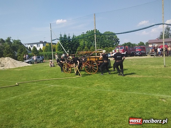 Zdjęcie w galerii na portalu naszraciborz.pl: Strażacy z Bieńkowic na podium w Łanach wiadomości z regionu