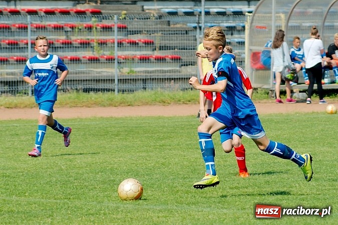 Zdjęcie w galerii na portalu naszraciborz.pl: Młodziki Unii bezlitosne dla Świerklan. Awans dla raciborzan! wiadomości z regionu