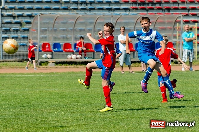 Zdjęcie w galerii na portalu naszraciborz.pl: Młodziki Unii bezlitosne dla Świerklan. Awans dla raciborzan! wiadomości z regionu